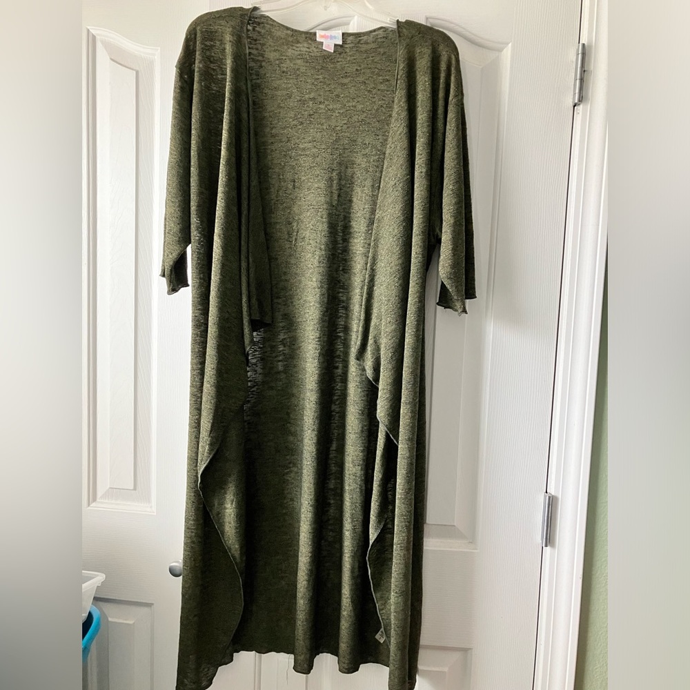 Small Lularoe Shirley Kimono